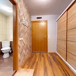 Lägenhet Luxury Flat In Grand By Flat Mаnager