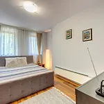 Apartment Luxury Flat In Grand By Flat Mаnager *
