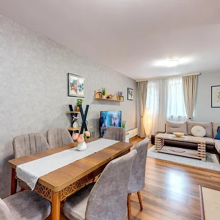 Apartment Luxury Flat In Grand By Flat Mаnager