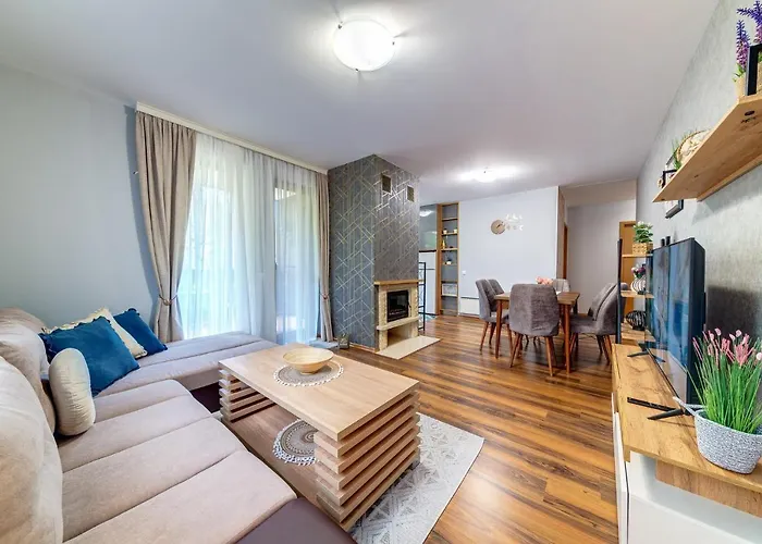 Apartment Luxury Flat In Grand By Flat Mаnager